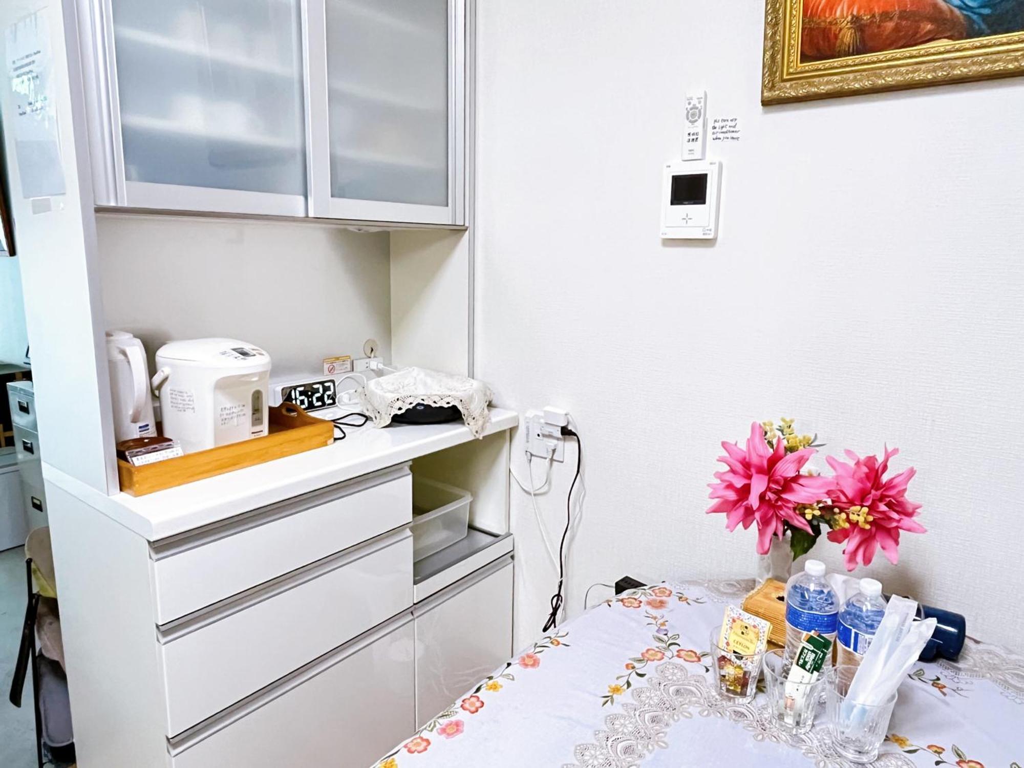 Guesthouse Atelier Ten 民泊アトリエ天 Ōsaka Eksteriør bilde